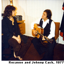 photo of Rosanne and Johnnt Cash in 1977